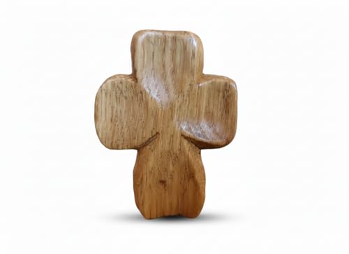 Croix en chêne artisanale, une sculpture sur bois unique chargée d'histoire et de foi