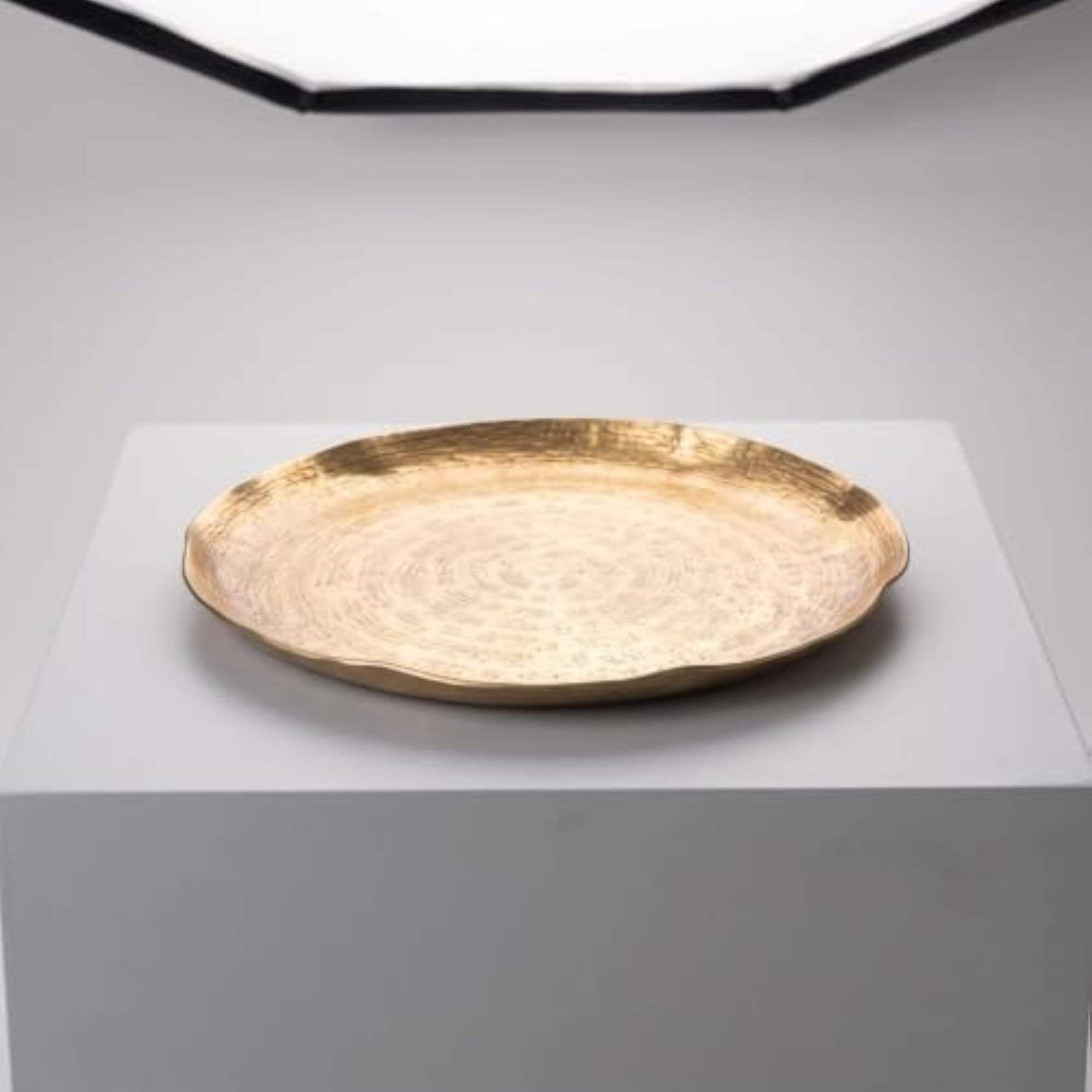 Ribbed Aluminum Decorative Tray for Console Table