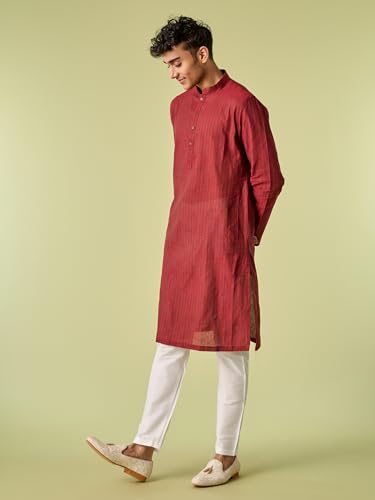 Image of DIWAS BY MANYAVAR Men's Cotton Textured Plain Kurta (1pc)
