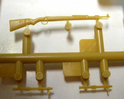 ブロンコ 1/35 btCB35043 独・ Amazon.co.jp: ブロンコ 1/35 btCB35043 独・ : おもちゃ