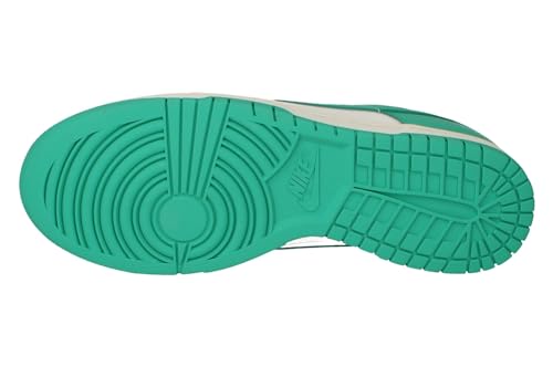 Image of Nike Men's Back