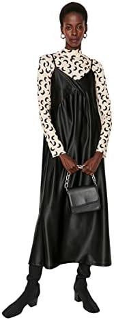 ترينديول فستان سهرة طويل بتصميمه اسود – فساتين سهرات ترينديول فستان سهرة طويل بتصميمه اسود – فساتين سهرات