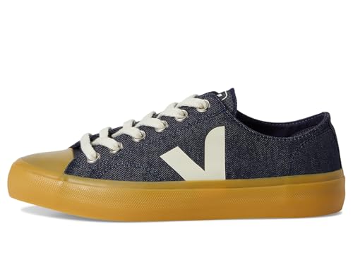 VEJA Women's Wata Ii Low Sneaker4