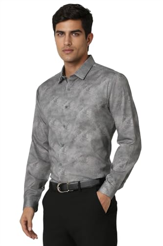 Image of Van Heusen Men's Solid Slim Fit Shirt
