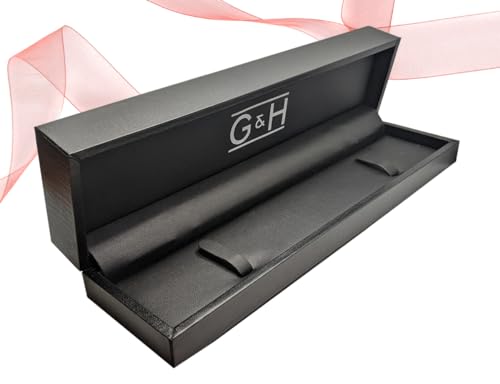 Lioness Head Cuff Bangle Bracelet in Sterling Silver with Cubic Zirconia (CZ) s3