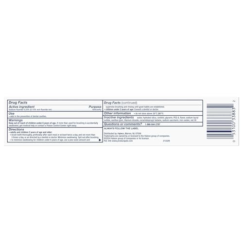 Aquafresh Extreme Clean Whitening Action Fluoride Toothpaste for Cavity Protection, Sugar Acid Protection, Mint Blast, 5.6 oz