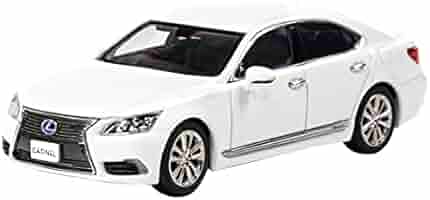 Lexus LS600h 1:18 ホワイト Lexus LS600h 1:18 ホワイト Lexus LS600h 1:18 ホワイト 1/18