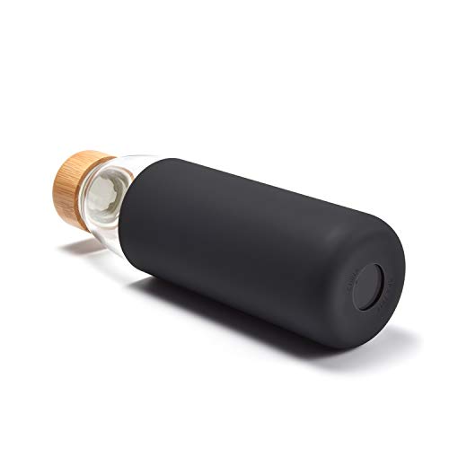 veegoal 18 Oz Borosilicate Glass Water Bottles with Bamboo Lid, BPA-FREE, Non-Slip Silicone Sleeve, and Stainless Steel Leak Proof Lid - Reusable Glass Bottle for Men and Women