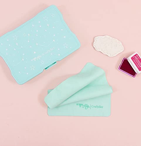 Craftelier - Mikrofaser-Stempelreinigertuch + Organisationsbox um Ihre Stempel in perfektem Zustand zu halten | Größe Cloth 20 x 14,5 cm und Box 17 x 12 x 3 x 3 cm - Farbe Mint mit Sternbildern