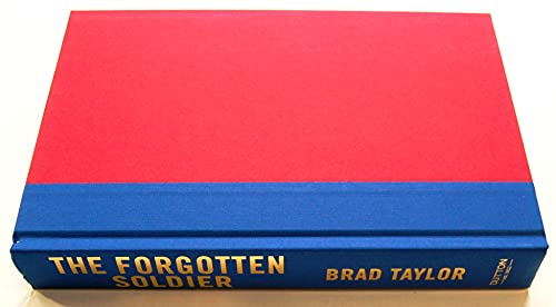 The Forgotten Soldier (A Pike Logan Thriller) 0525954910 Book Cover