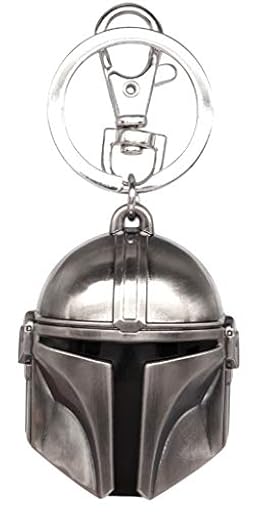 MONOGRAM Star Wars Mandalorian Helmet Pewter Keyring | Ya disponible en tu tienda friki favorita! En mundofriki.es!