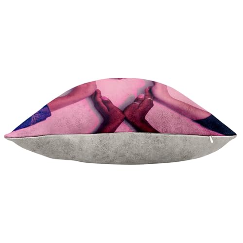 Coussin similicuir blanc amour égalité pour célébrer la diversité