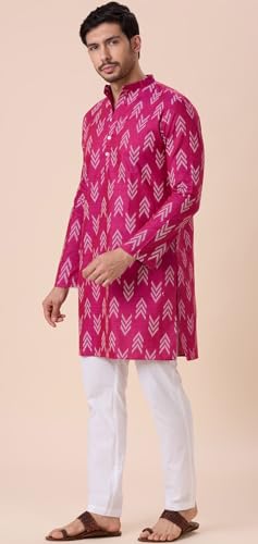 Image of Studio Shringaar Men's Cotton Blend Relaxed Fit Ikat Printed Knee Length Kurta