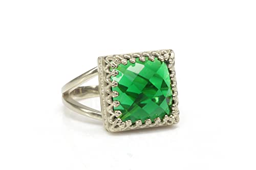 Bague émeraude Anémone de haute joaillerie pour femme élégante