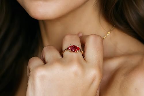 Bague en pierre rouge or personnalisée : le cadeau de naissance idéal