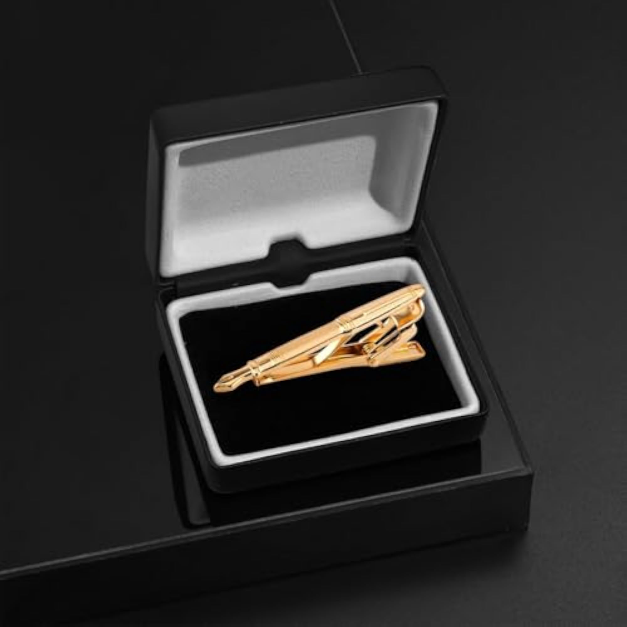Men's Gold Plated Elegant Tie Pin for Formal Attire