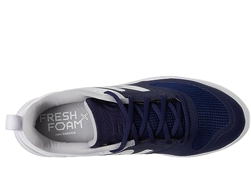 New Balance Women's Fresh Foam Velo V3 Softball Shoe, Navy/White, 6