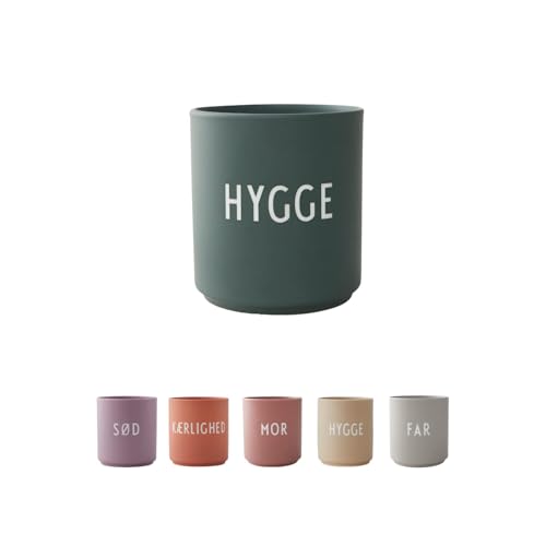 Design Letters Lieblingsbecher Grün HYGGE Tasse | Weihnachten, Weihnachtsdeko, Weihnachtsgeschenke für Frauen, Männer | Kaffeetassen Weihnachtsgeschenke Kleinigkeiten | Kaffeebecher Porzellan