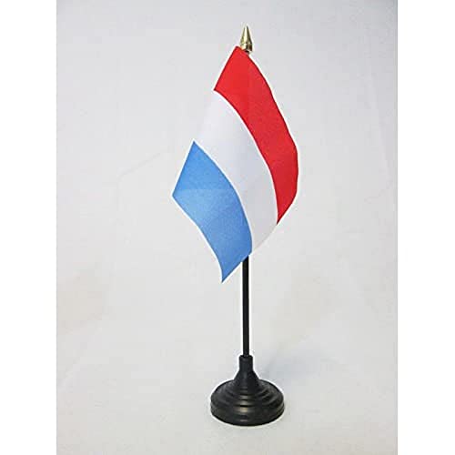 AZ FLAG, Luxembourg Table Flag 4'' x 6'', Luxembourger Mini Desk Flag 100% Polyester 15 x 10 cm