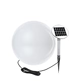 Die klassisch ballförmige Trendleuchte kann dank Unabhängigkeit von Strom und Steckdose überall positioniert werden: z.B. am Gartenweg, auf dem Terrassenboden, an der Loungegarnitur oder am Teich.