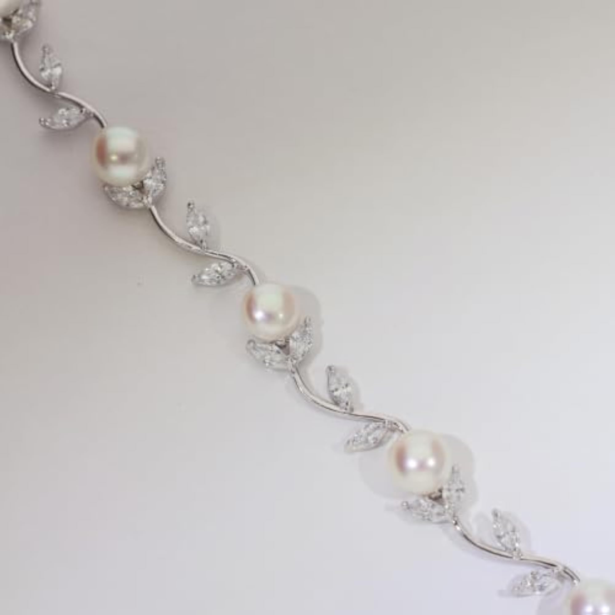 Women's 925 Sterling Silver Pearl & Crystal Leaf Vine Bracelet