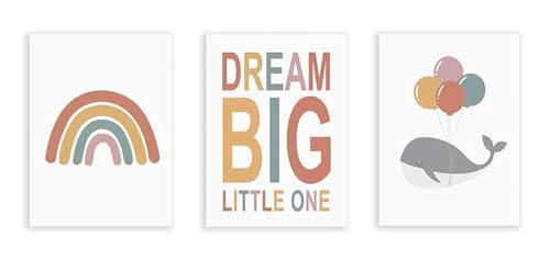 Toile arc-en-ciel et ballon pour créer un cocon douillet dans la nursery