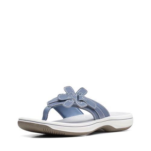 Image of Clarks Women's Brinkley Flora Cloudsteppers Flip-Flops