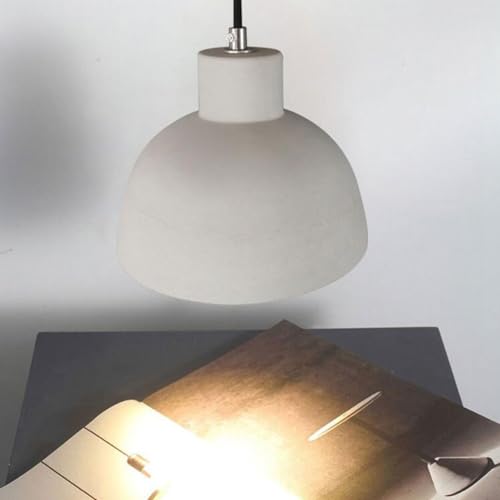 Lampe suspendue de style village américain en béton brut texturé