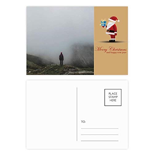 Cartes postales de voyage Père Noël et nuages de brouillard pour correspondance hiver