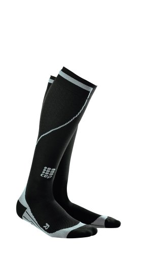 Calcetines termo CEP progresivos negros en talla L para correr en invierno