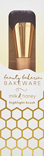 Beauty Bakerie Milk and Honey Highlighting Brush, 100 g image 5