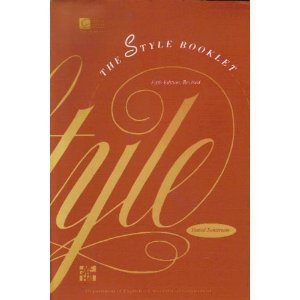 Paperback The Style Booklet Book