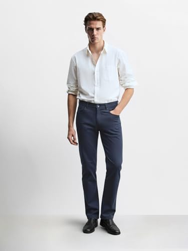 Image of The Indian Garage Co Men Mid-Rise Stretchable Regular Fit Chinos
