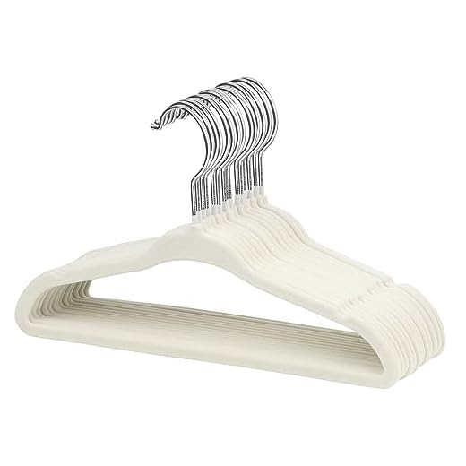 ManGotree Perchas de ropa de terciopelo para niños, perchas para ropa de bebé para niños Ahorro de espacio 15 paquete antideslizante (blanco)