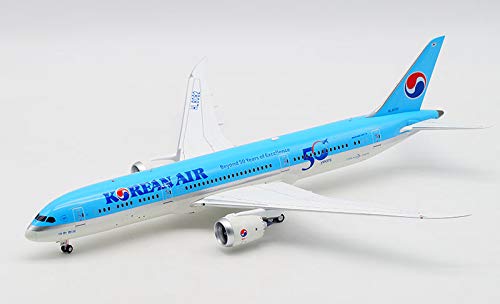 ANAボーイング787（1/200）　ダイキャストモデル 全日空商事 1/200 (プラスチック製) 787-9 JA871A ANA Future
