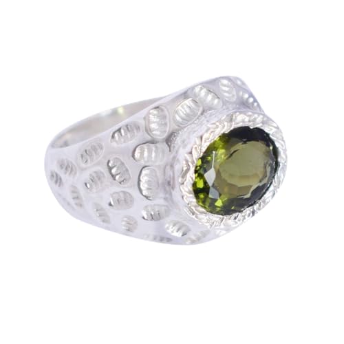Anillo de moldavita ovalado de 10 x 8 mm con bisel en plata de ley texturizada fina
