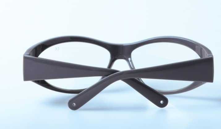 UBDEN 2700-3000 nm O.D 6+ Laser Protective Glasses 2780 nm, 2940 nm