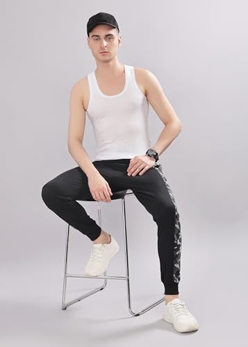 Image of Dollar Bigboss Men's White Solid Cotton Regular Vest