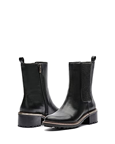 Vince Camuto Women s Kourtly Chelsea Ankle Boot, Black, 8