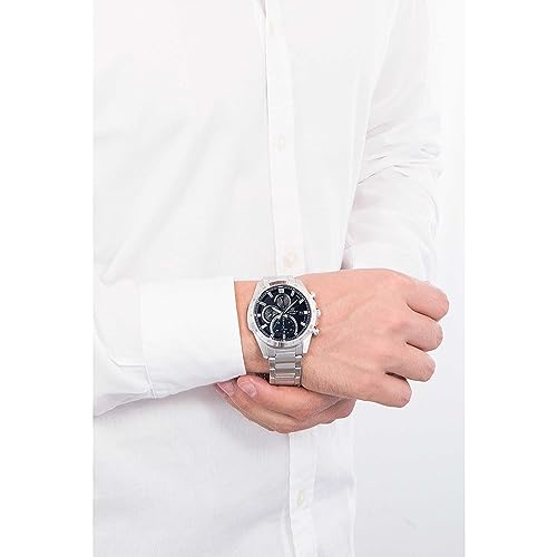 Casio EFR-571D-1AVUEF Chronograph Stainless Steel Quartz Watch for Men, Black/Silver