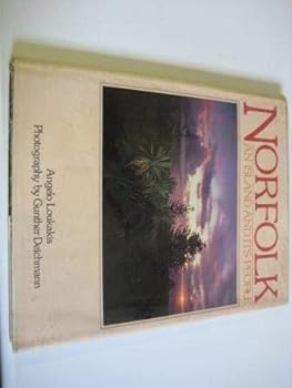 Hardcover Norfolk: An island and its people Book