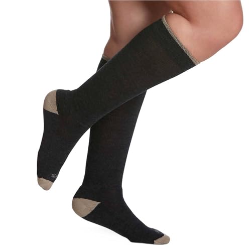 Image of Sigvaris Merino Wool Outdoor Calf-High Compression Socks 15-20mmHg