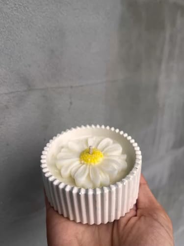 Image of Daisy Flower Scented Candle Set, Decorative White Ceramic Jars with Lids, Floral Design, Home Decor Accessories, 3 Pack