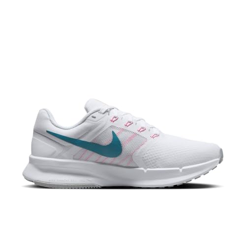 Image of Nike Women's Air Winflo 9 Sneaker