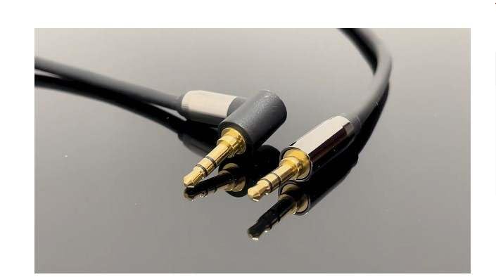 SCREENTRONICS 3.5mm AUX Cable Male To Male 3FT Cord