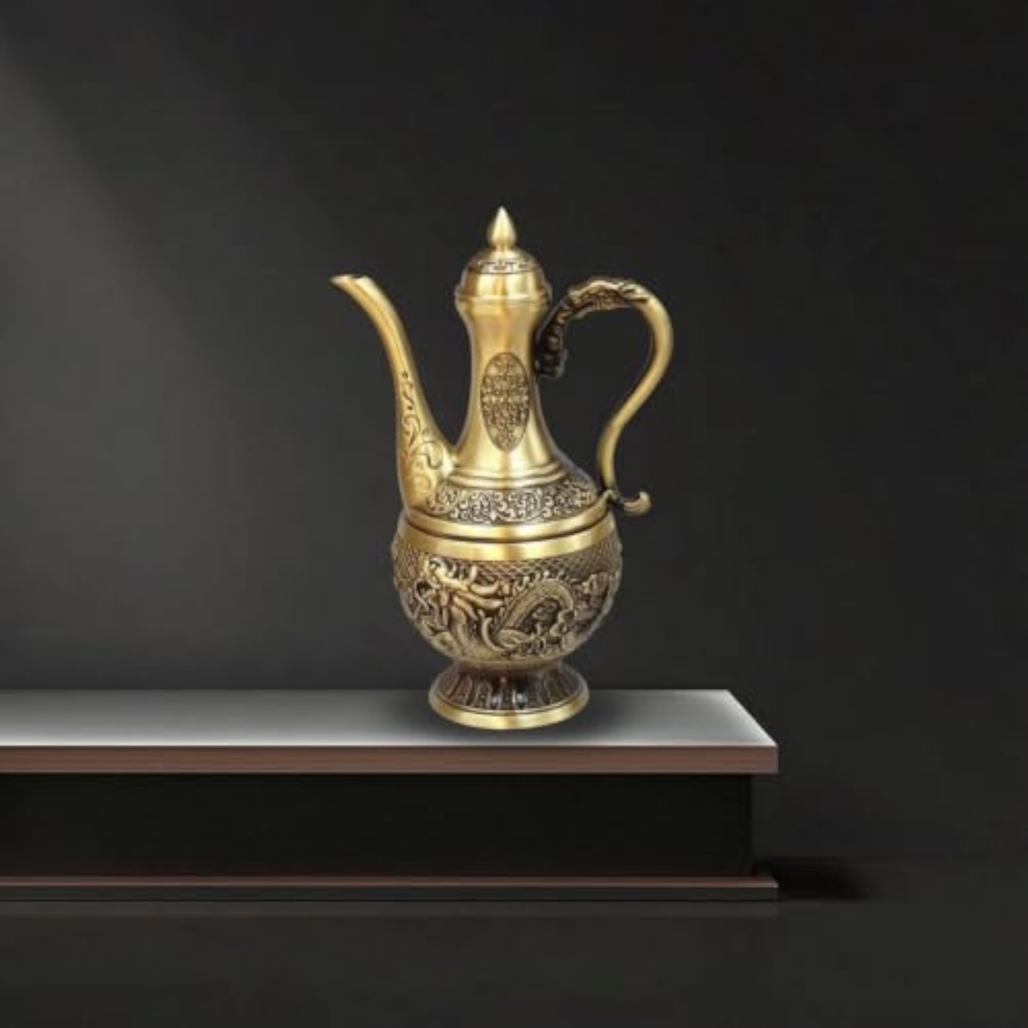 Antique-Style Ewer Ornament Brass-Colored Metal Ewer with Lid