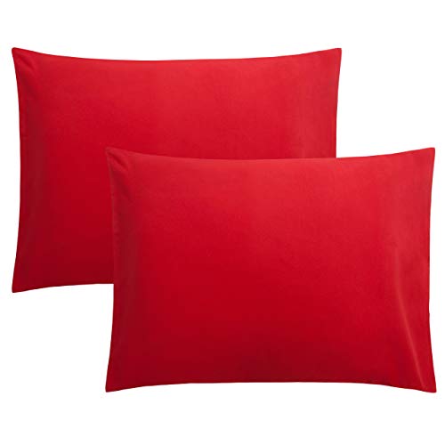 FLXXIE Microfiber Pillow Cases Standard Size, Soft Pillowcases with Envelope Closure, Wrinkle, Stain Resistant Pillow Covers, 20x26, Red
