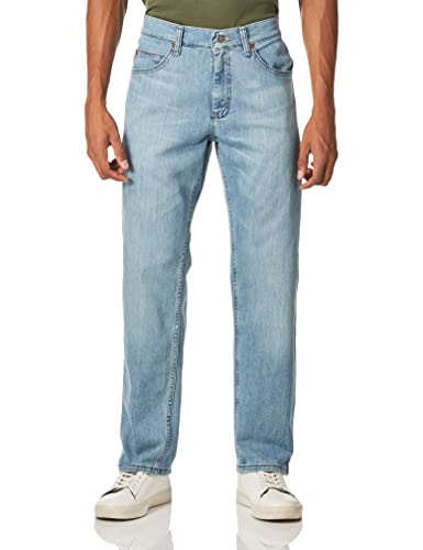 Image of Lee Men's Cotton Blend and Polyester Regular Fit Straight Leg Jeans
