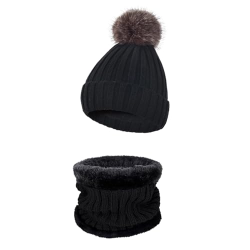 Bonnet homme et écharpe à pompon femme : ensemble accessoires hiver de ski