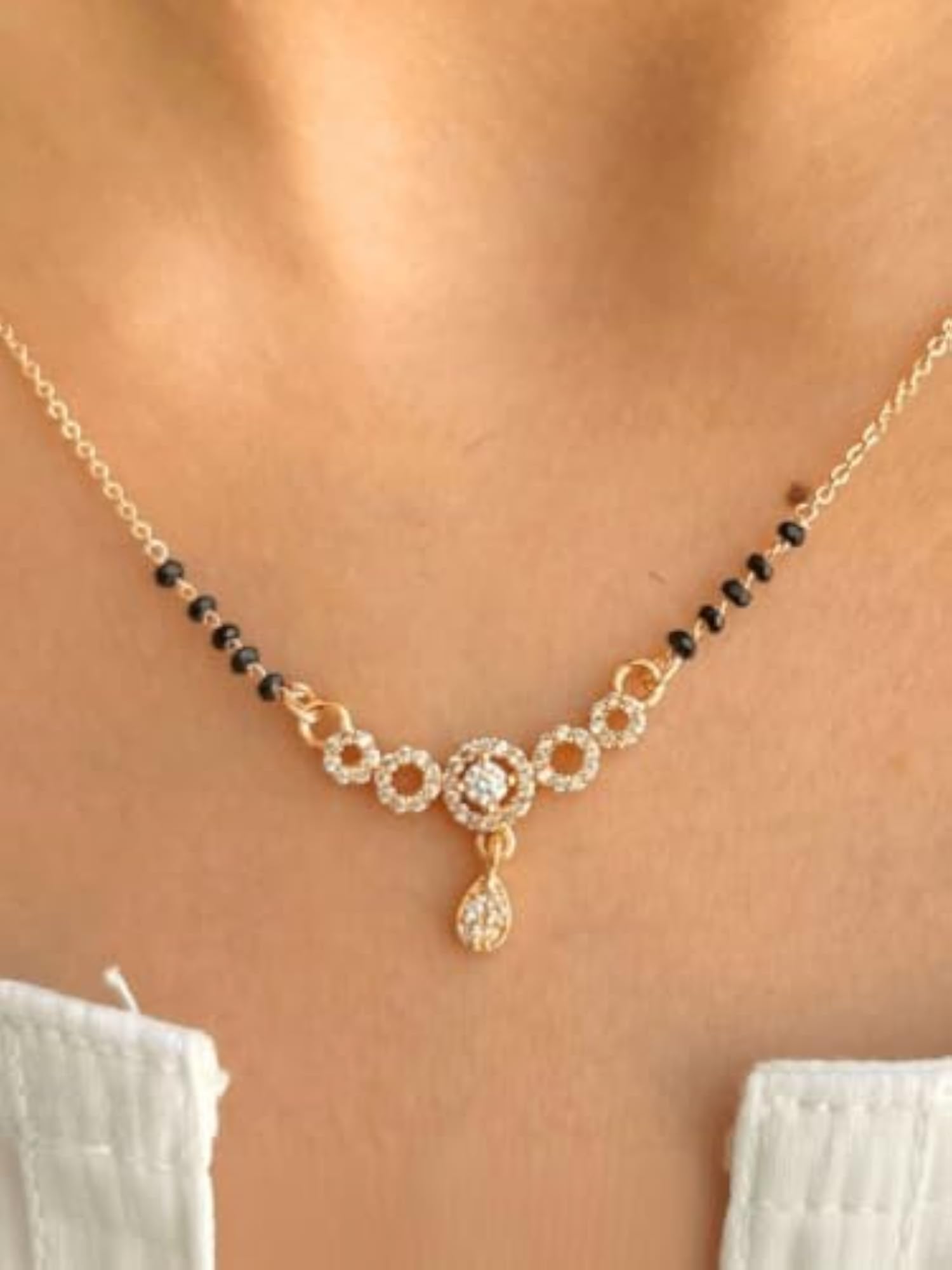 Stylish Teardrop Pendant Mangalsutra, Traditional & Modern